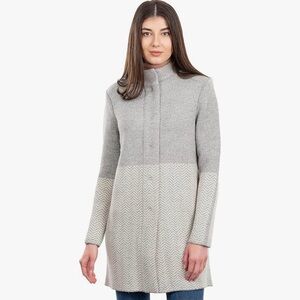 Elegant Gray and Cream Women's Irish SAOL Sweater